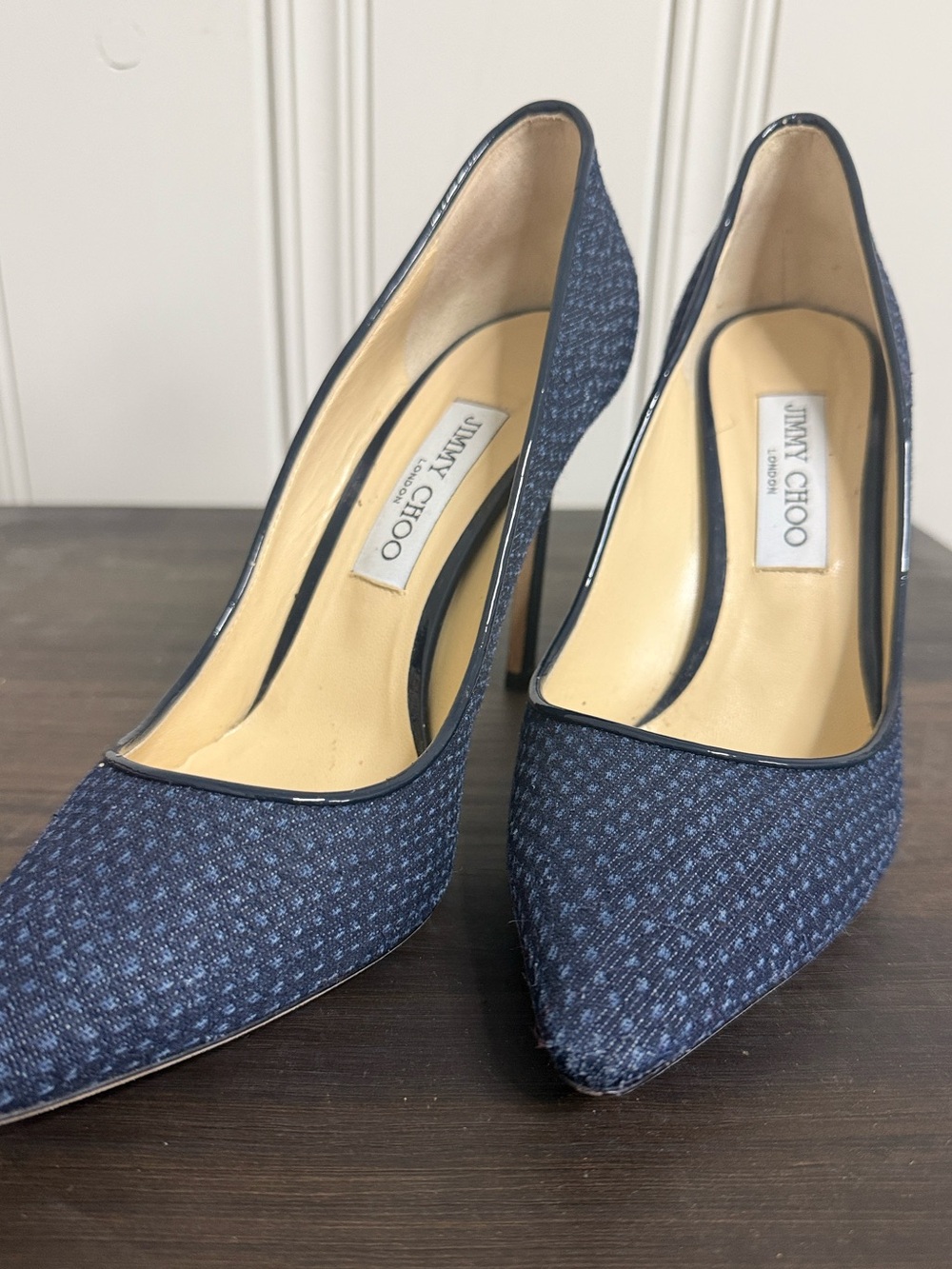Jimmy Choo Dotted Romy 85 Pointy Toe Pumps - Picture 9 of 10